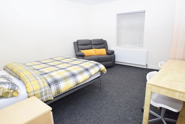 1 bed studio, Regent Road, Hanley, Stoke, ST13BL - Image 15