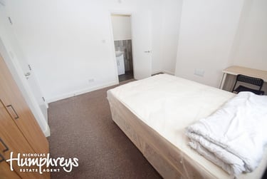 6 bed house, Wharf Street, Basford, Newcastle under Lyme, ST51JZ - Image 10