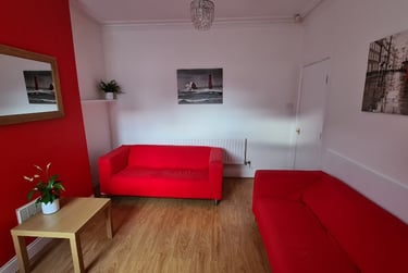 5 bed house, Seaford Street, Shelton, Stoke, ST42ET - Image 4