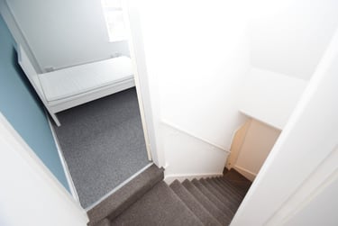 3 bed house, Spencer Road, Shelton, Stoke, ST42BE - Image 6