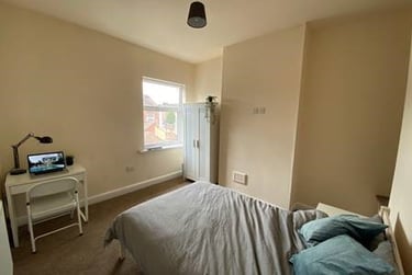 3 bed house, Darnley Street, Shelton, Stoke, ST42BH - Image 7