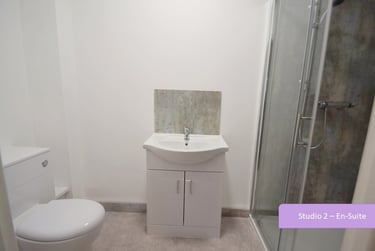 1 bed house, King Street, Basford, Newcastle under Lyme, ST51EN - Image 15