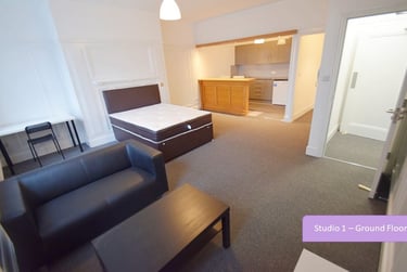 1 bed house, King Street, Basford, Newcastle under Lyme, ST51EN - Image 2