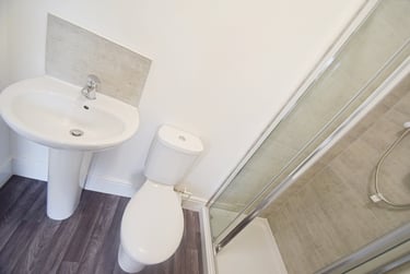 1 bed house, Leek Road, Joiners Square, Hanley, Stoke, ST13JL - Image 11