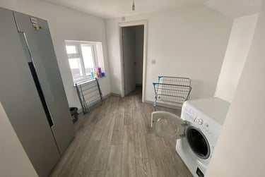 1 bed flat, Hill Street, Penkhull, Stoke, ST41NL - Image 12