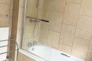 4 bed house, Guildford Street, Shelton, Stoke, ST42EP - Image 3