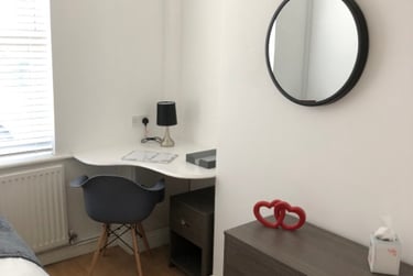 4 bed house, Queen Anne Street, Shelton, Stoke, ST42EQ - Image 5