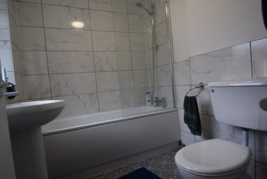 3 bed house, Spencer Road, Shelton, Stoke, ST42BE - Image 5