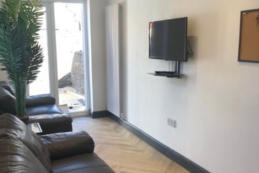 1 bed house, Spencer Road, Shelton, Stoke, ST42BE - Image 6