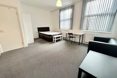 1 bed house, King Street, Basford, Newcastle under Lyme, ST51EN - Image 8