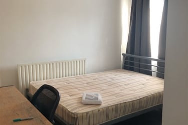 4 bed house, High Street, Cross Heath, Newcastle under Lyme, ST56DB - Image 8