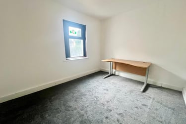 4 bed house, Seaford Street, Shelton, Stoke, ST42EU - Image 11