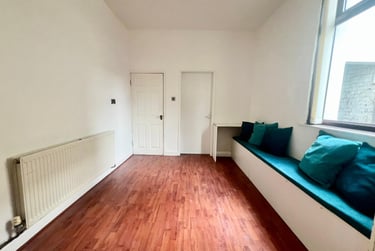 4 bed house, Seaford Street, Shelton, Stoke, ST42EU - Image 8