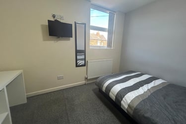 1 bed house, Conway Street, Shelton, Stoke, ST42BL - Image 5