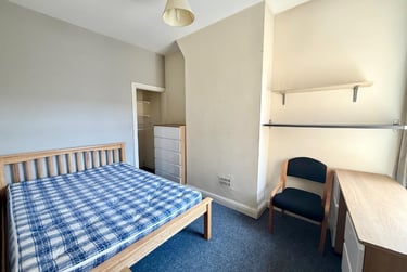 4 bed house, Guildford Street, Shelton, Stoke, ST42EP - Image 5