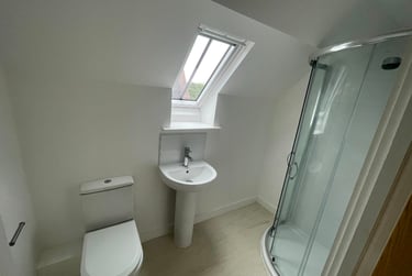 1 bed studio, Orme Road, Cross Heath, Newcastle under Lyme, ST52FB - Image 5