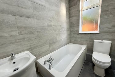 3 bed house, Lombardy Grove, Bucknall, Stoke, ST35PJ - Image 4