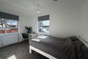 6 bed flat, Havelock Place, City Centre, Stoke, ST14LT - Image 1