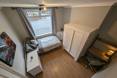 2 bed flat, Enderley Street, Cross Heath, Newcastle under Lyme, ST52DD - Image 6