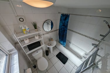 2 bed flat, Enderley Street, Cross Heath, Newcastle under Lyme, ST52DD - Image 7