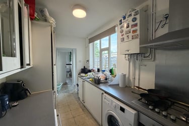 3 bed house, Thistleberry Avenue, Cross Heath, Newcastle under Lyme, ST52LT - Image 5