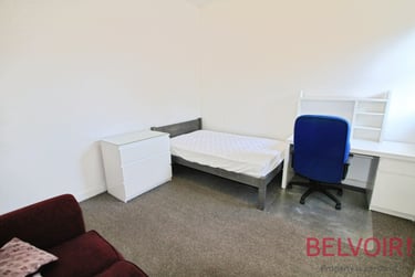 3 bed flat, Burns Street, Arboretum, Nottingham, NG74DS - Image 9