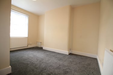 2 bed flat, North Sherwood Street, Arboretum, Nottingham, NG14EN - Image 4
