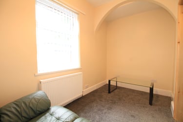 2 bed flat, North Sherwood Street, Arboretum, Nottingham, NG14EN - Image 6