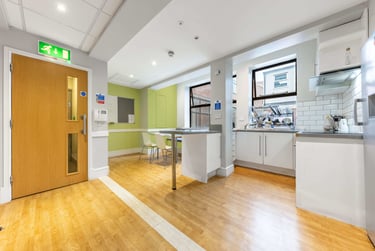 Standard Double Bedded Rooms - Image 4