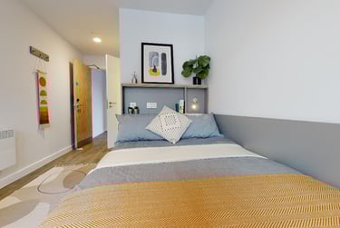 2 Bed Apartment Plus at iQ Nelson Court, 2 Nelson Street, City Centre, Nottingham, NG11EB - Image 1