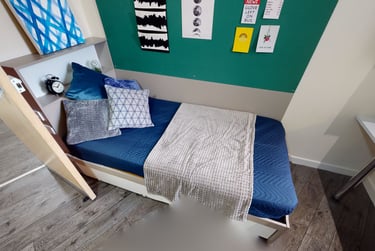 Bronze En Suite Single at iQ Ty Willis House, 6-8 High Street, City Centre, Bangor, LL571NP - Image 1