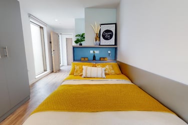 Silver En Suite Premium - Image 1