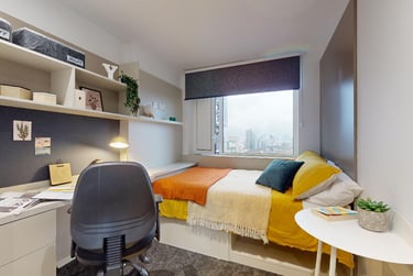 Silver En Suite Plus at iQ Vega, 6 Miles Street, Vauxhall, London, SW81RZ - Image 1