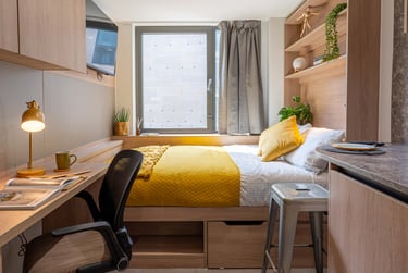 Bronze Studio - Image 1