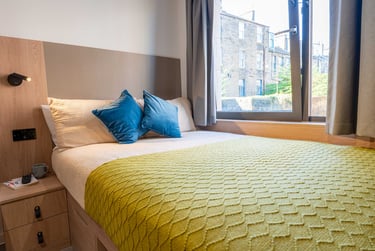 Gold Studio - Image 1