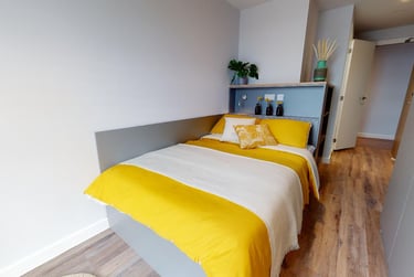 Platinum EnSuite Pls-2627 - Image 1