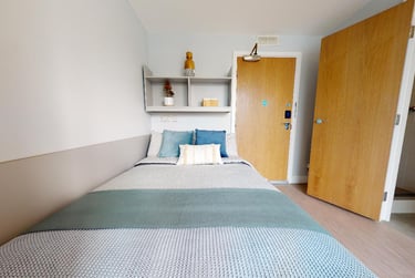 Platinum En Suite Plus - Image 1