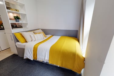 Bronze Studio - Image 1