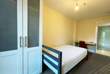 6 bed flat, 112 Ecclesall Road, Sharrow, Sheffield, S118JB - Image 11