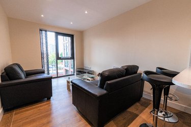 2 bed flat, Ecco, Highfield, Sheffield, S118BP - Image 1