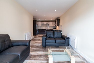 3 bed flat, Ecco, Highfield, Sheffield, S118BP - Image 10