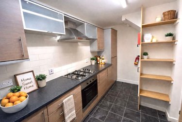 4 bed house, Broomspring Close, Devonshire Green, Sheffield, S37XA - Image 6
