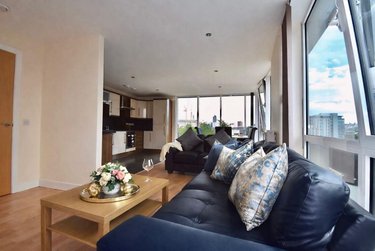 5 bed flat, 112 Ecclesall Road, Sharrow, Sheffield, S118JB - Image 4