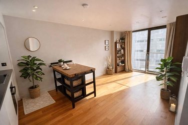 1 bed flat, City Lofts St. Pauls, Devonshire Green, Sheffield, S12LJ - Image 2