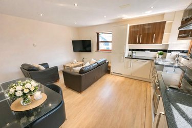 3 bed flat, Lion Works, 92 Arundel Street, Devonshire Green, Sheffield, S14RE - Image 4