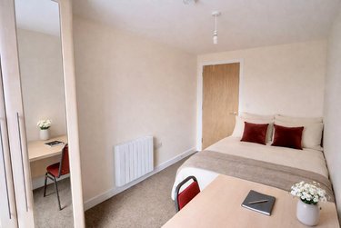 2 bed flat, 121 Fitzwilliam Street, Devonshire Green, Sheffield, S14JP - Image 6