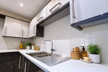 3 bed flat, Ecco, Highfield, Sheffield, S118BP - Image 5