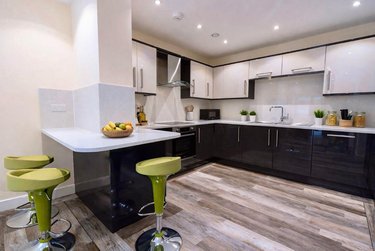 3 bed flat, Ecco, Highfield, Sheffield, S118BP - Image 2