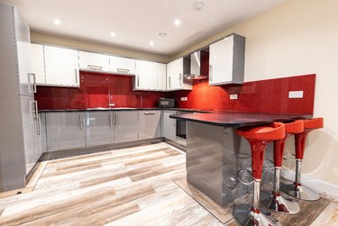 3 bed flat, Ecco, Highfield, Sheffield, S118BP - Image 1