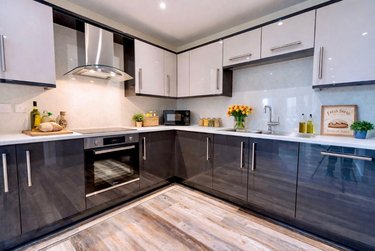 3 bed flat, Ecco, Highfield, Sheffield, S118BP - Image 4